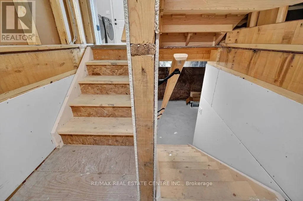 9 - 264 BLAIR ROAD