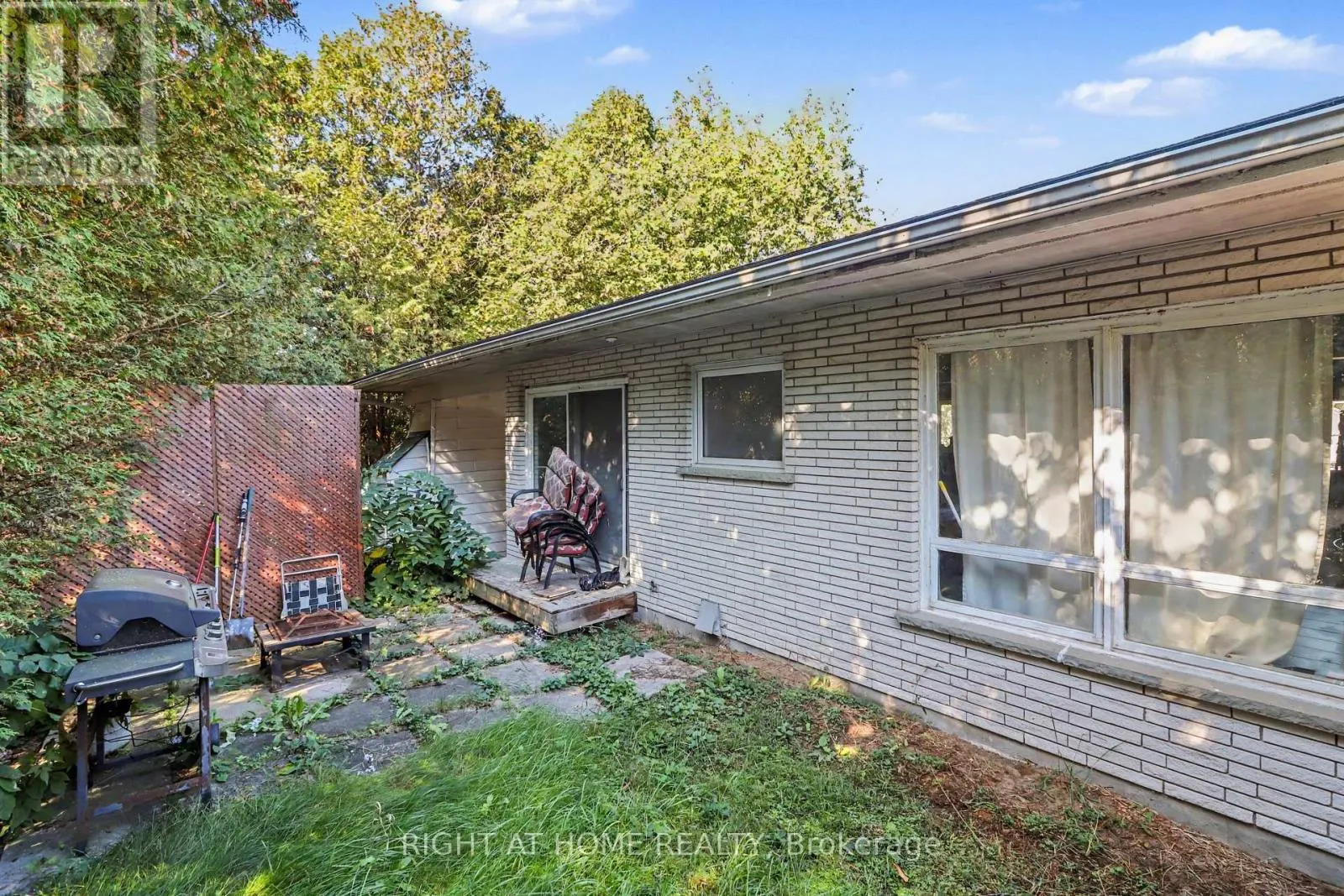 715 GERARD STREET