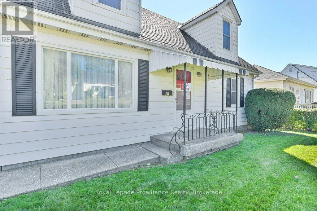 47 BAY DRIVE