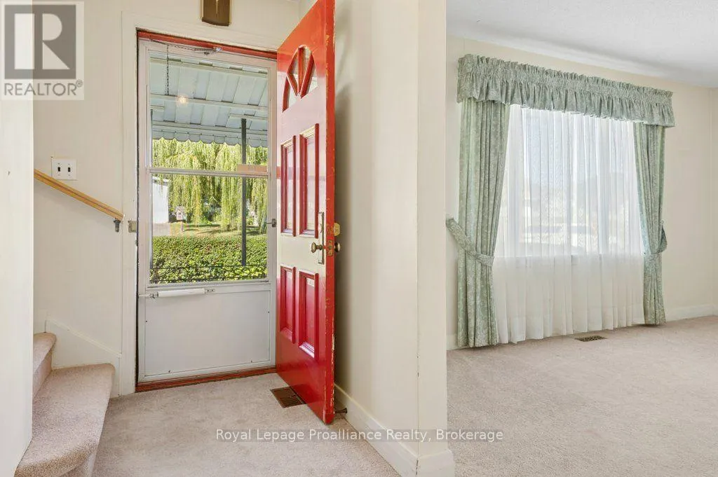 47 BAY DRIVE