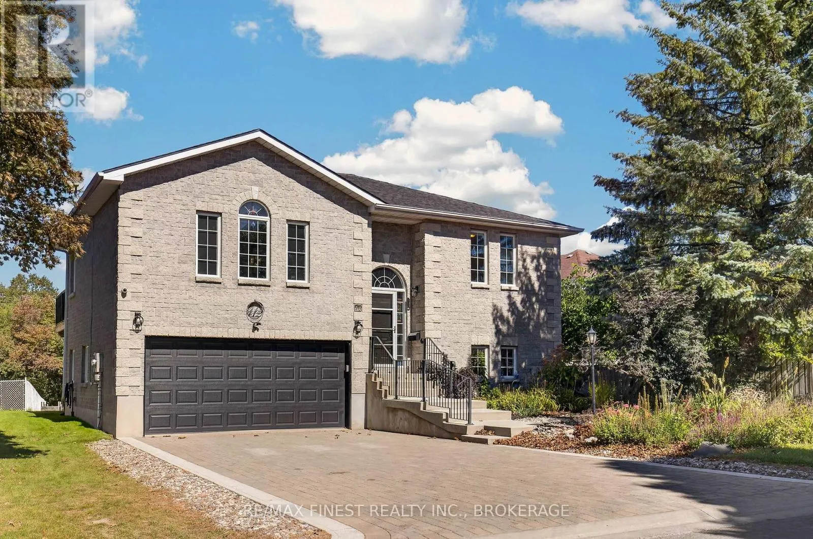 412 MALABAR DRIVE