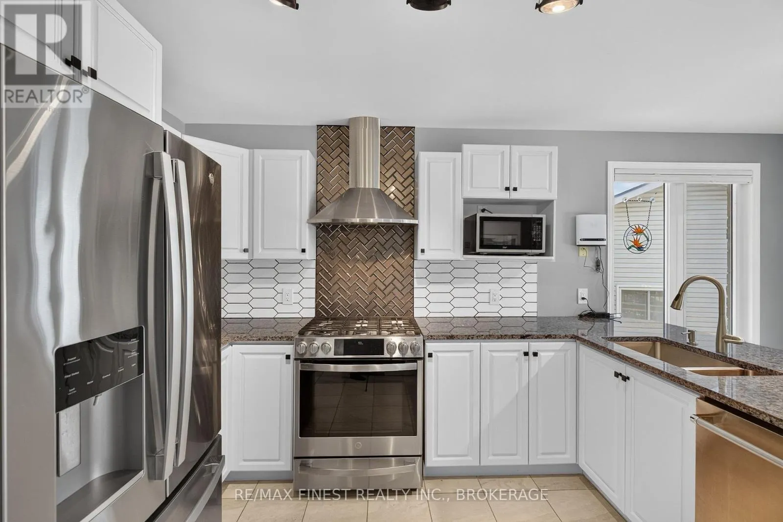 412 MALABAR DRIVE