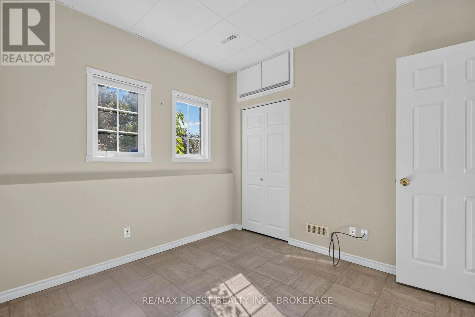 412 MALABAR DRIVE