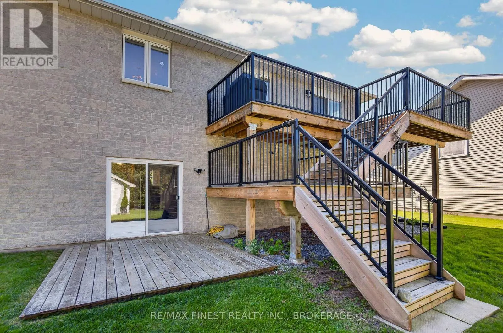 412 MALABAR DRIVE