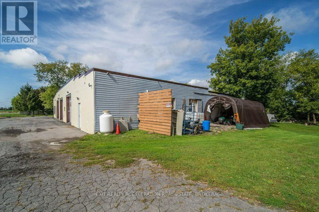 6715 COUNTY RD 2