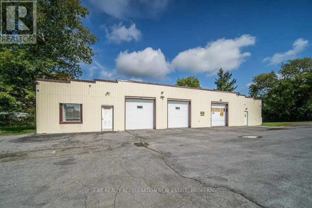 6715 COUNTY RD 2