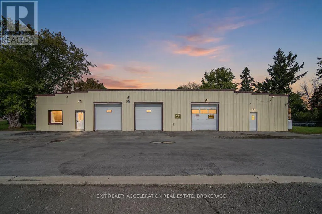 6715 COUNTY RD 2