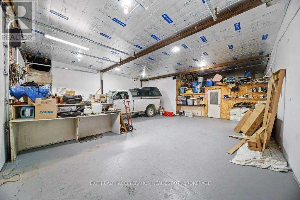 6715 COUNTY RD 2
