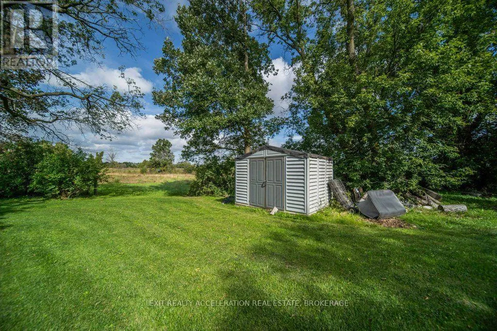 6715 COUNTY RD 2
