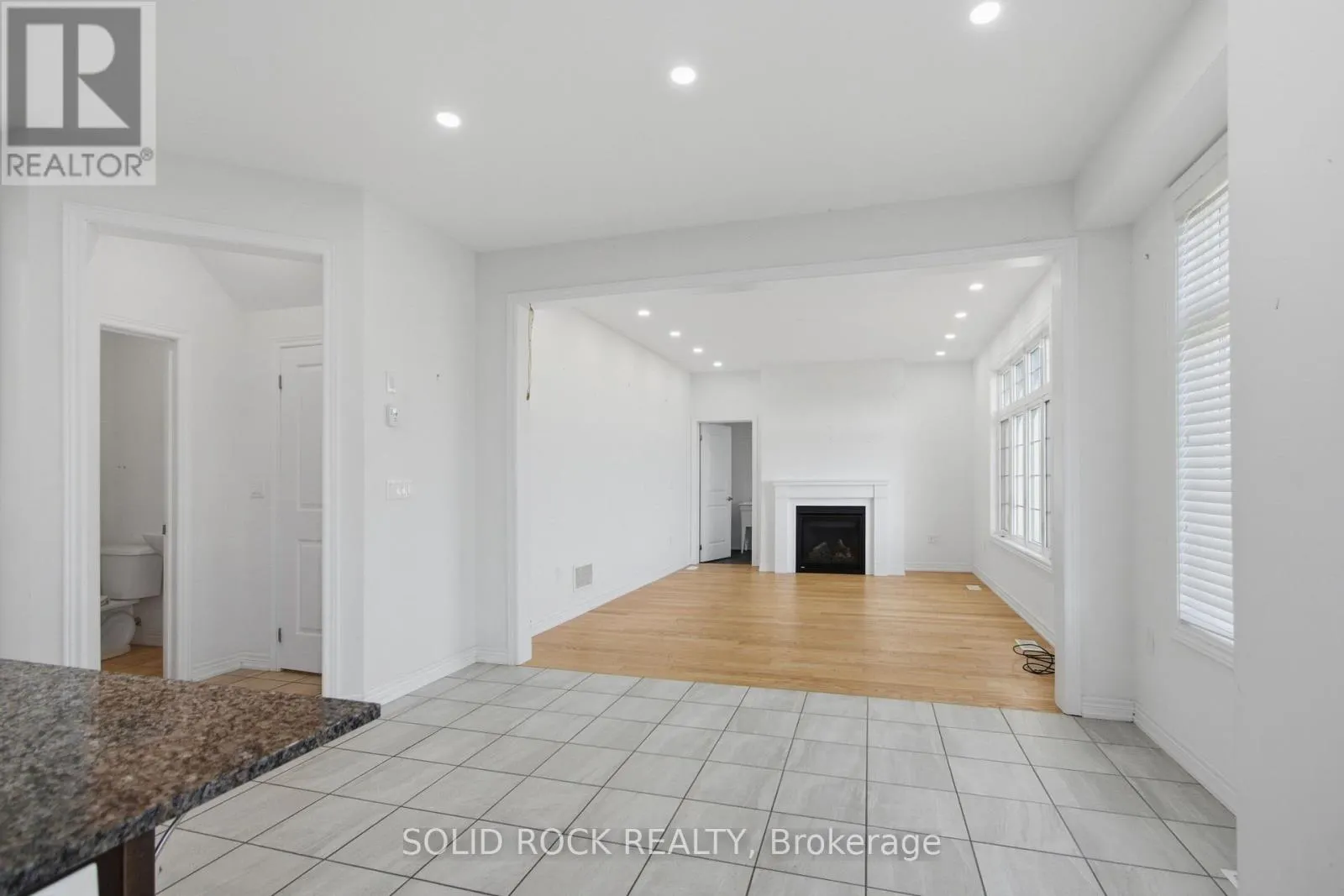 37 SUMMER BREEZE DRIVE