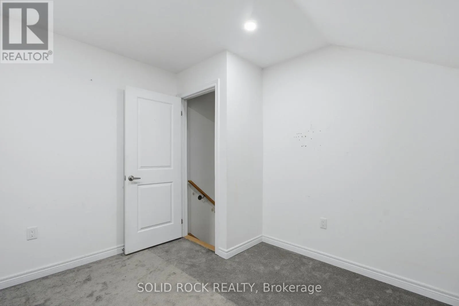 37 SUMMER BREEZE DRIVE