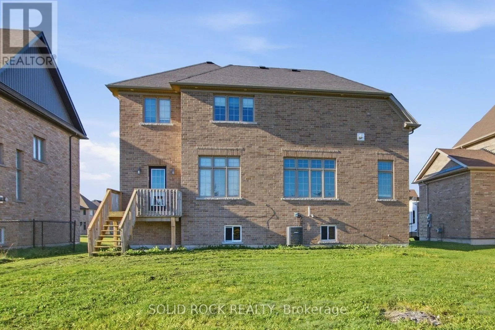 37 SUMMER BREEZE DRIVE