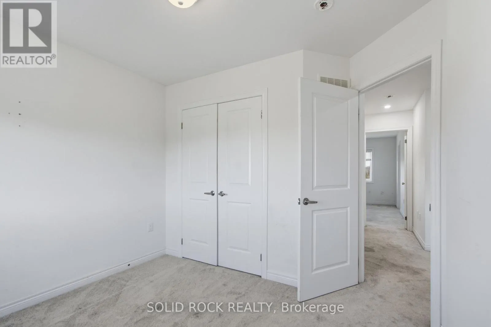 37 SUMMER BREEZE DRIVE