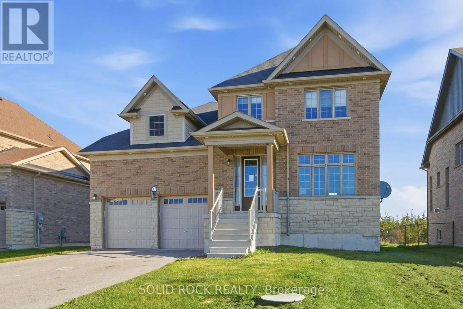 37 SUMMER BREEZE DRIVE