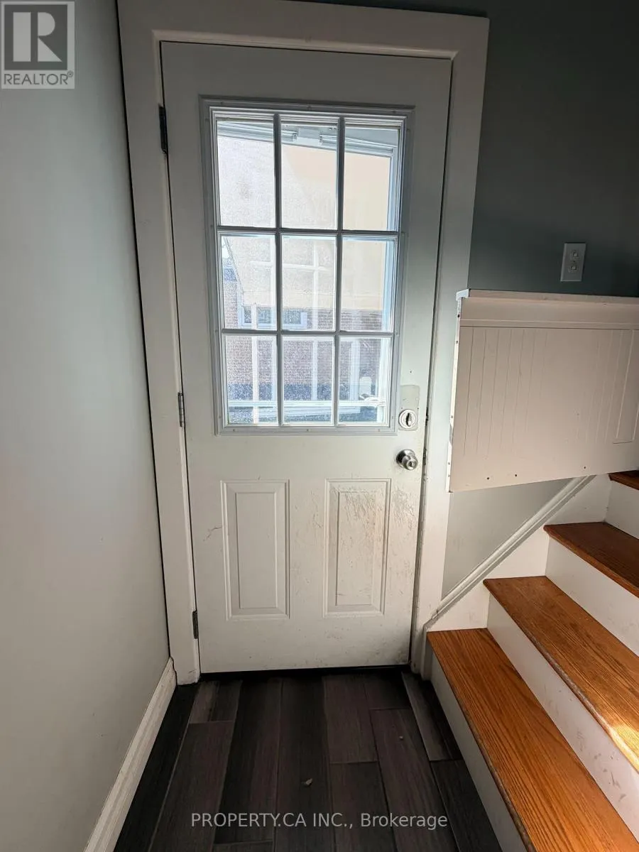 21 NELLES AVENUE