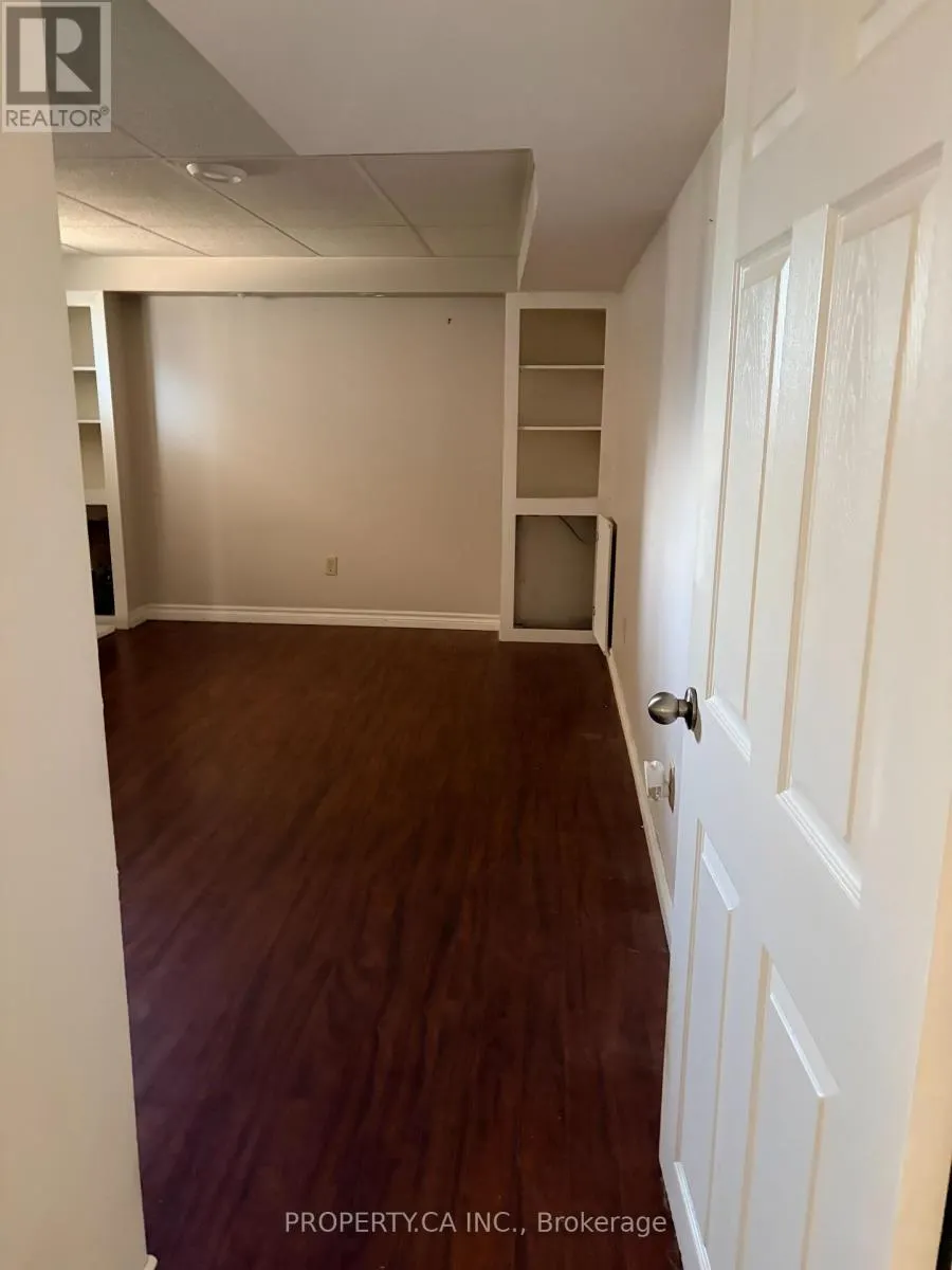 21 NELLES AVENUE