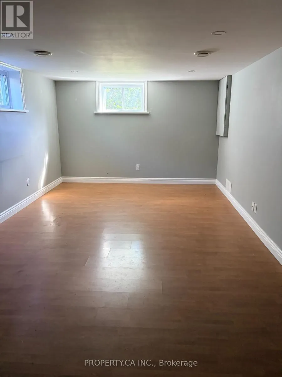 21 NELLES AVENUE