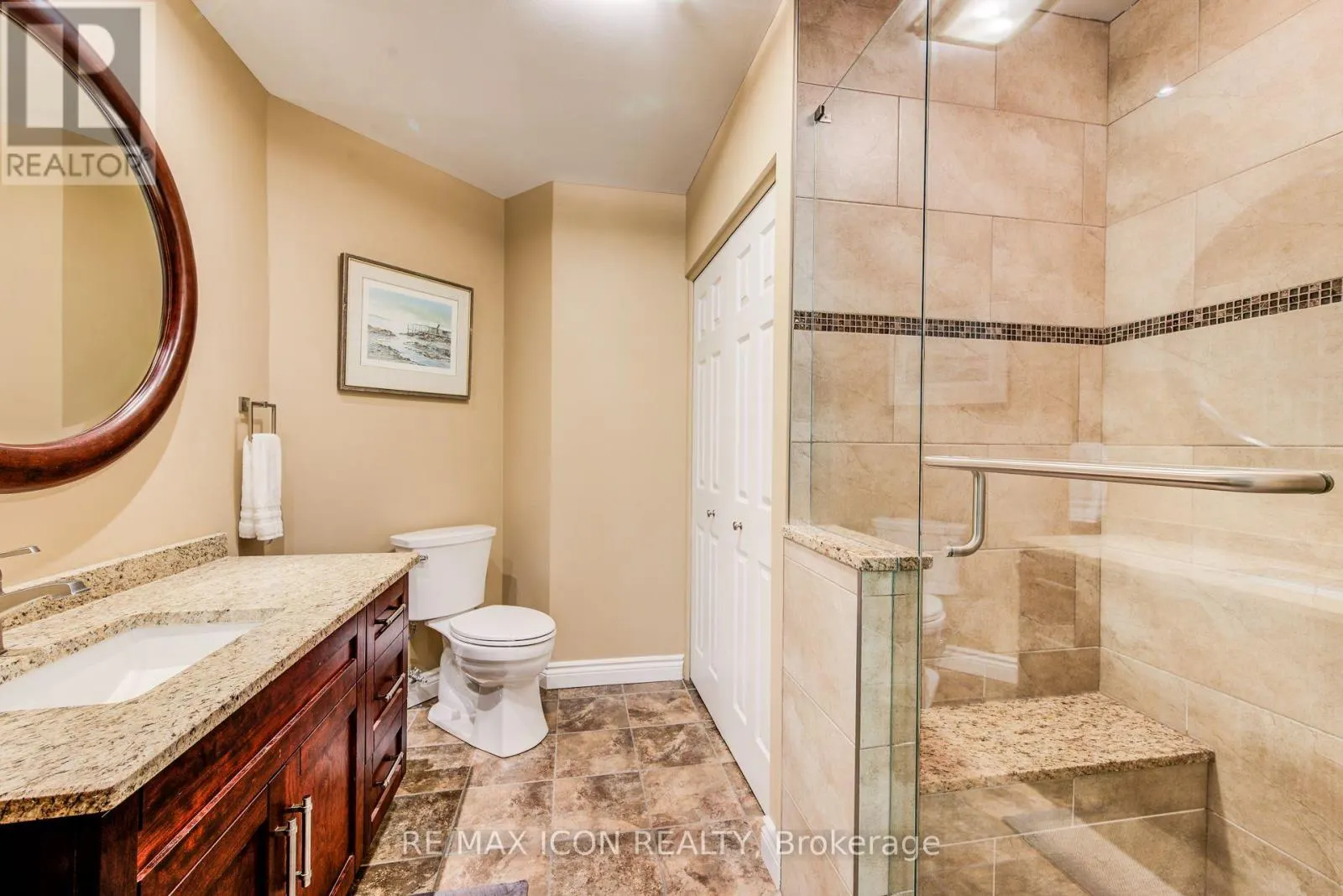 32 - 45 BLUE SPRINGS DRIVE