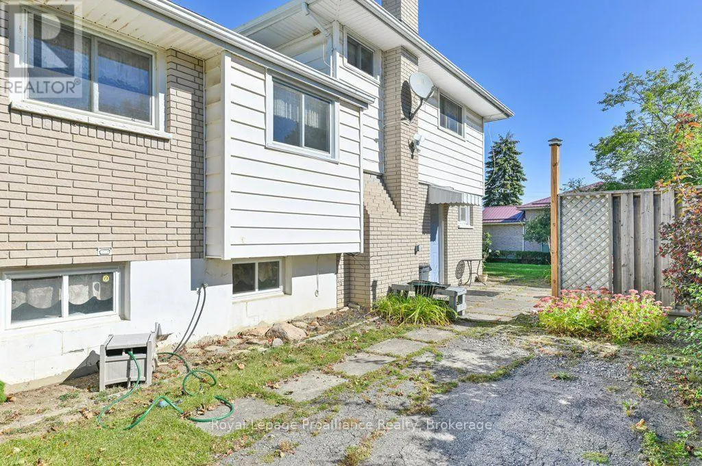 145 LELAND DRIVE