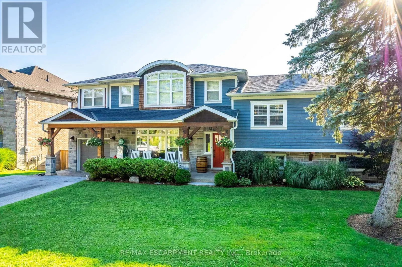 381 WOODWORTH COURT