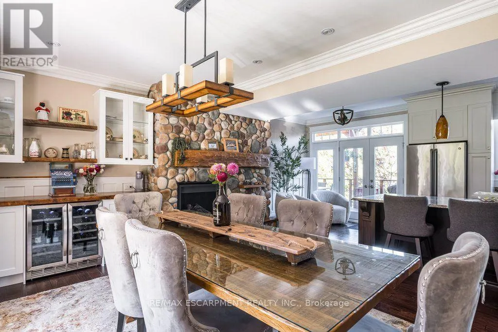 381 WOODWORTH COURT