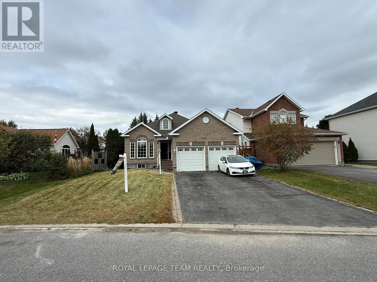 3 SAMUEL MANN AVENUE