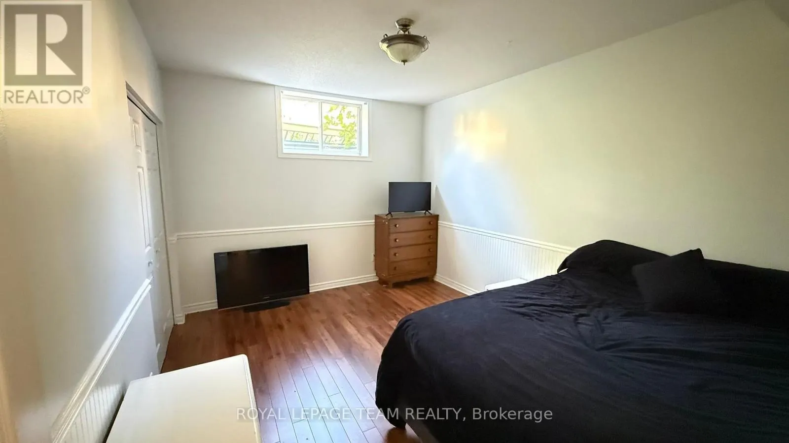 3 SAMUEL MANN AVENUE