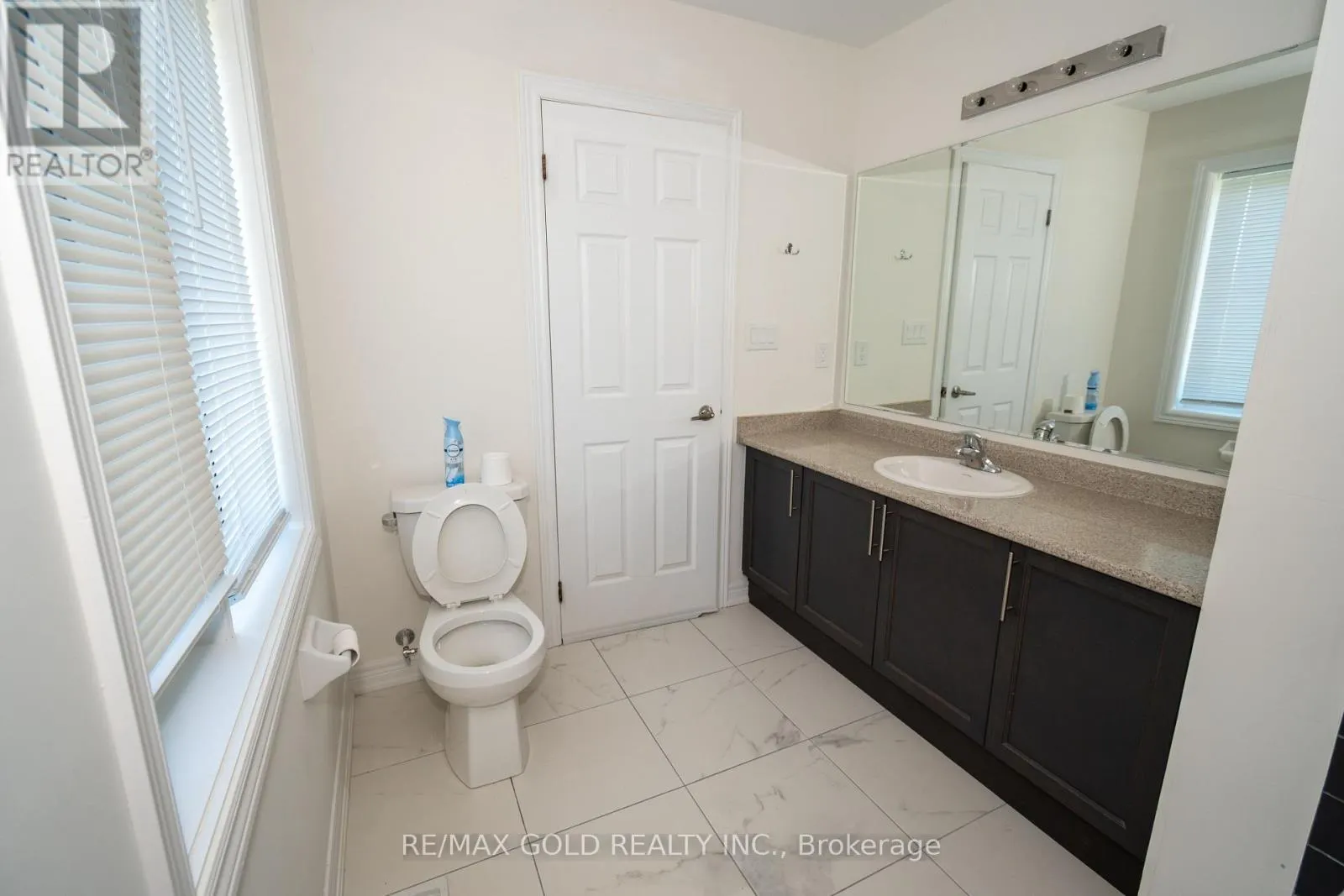 1 - 166 DEERPATH DRIVE