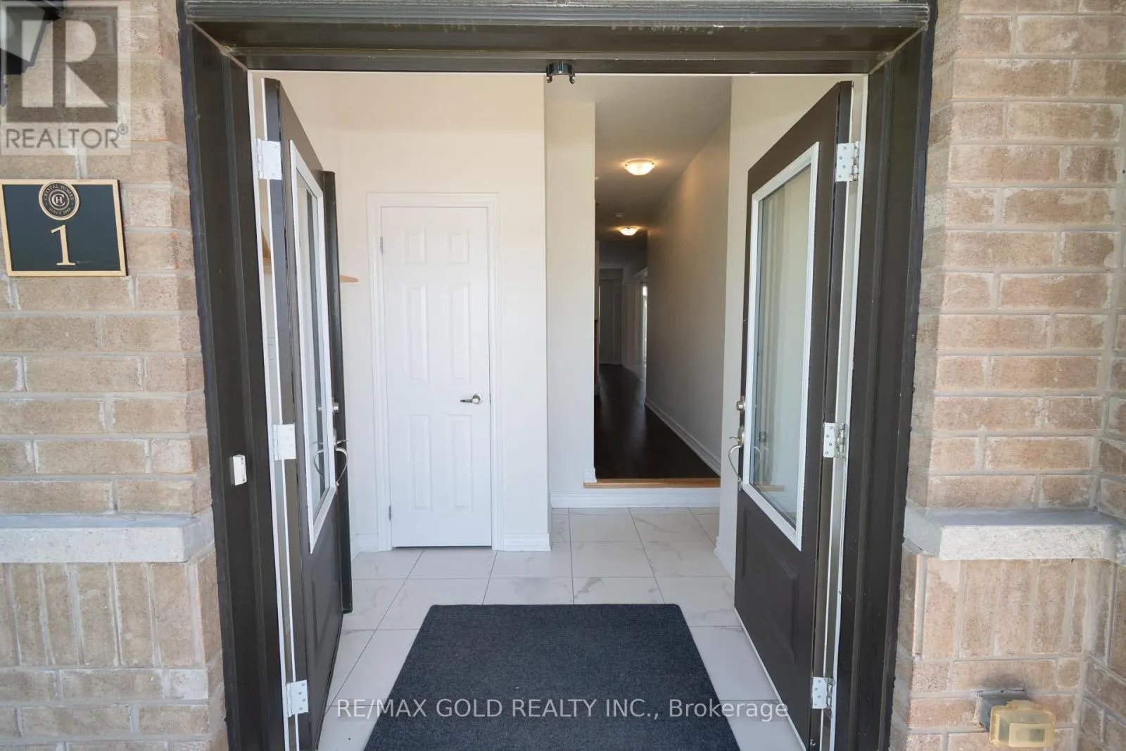 1 - 166 DEERPATH DRIVE