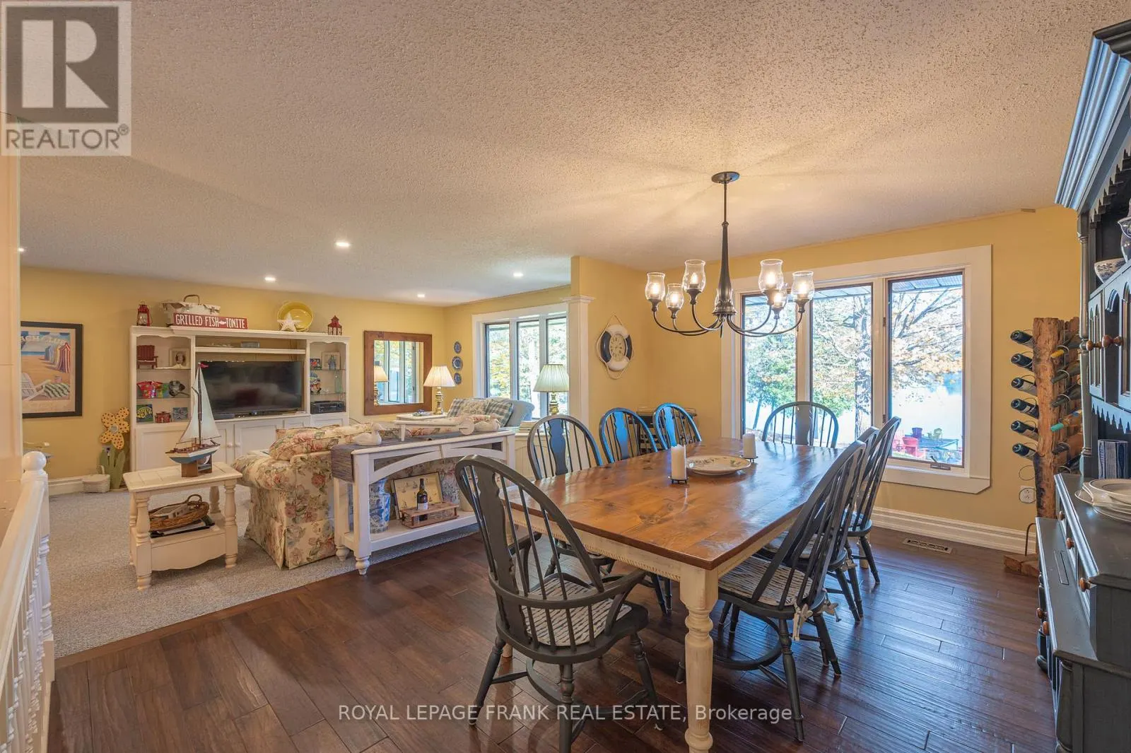 1187 LAKEHURST ROAD