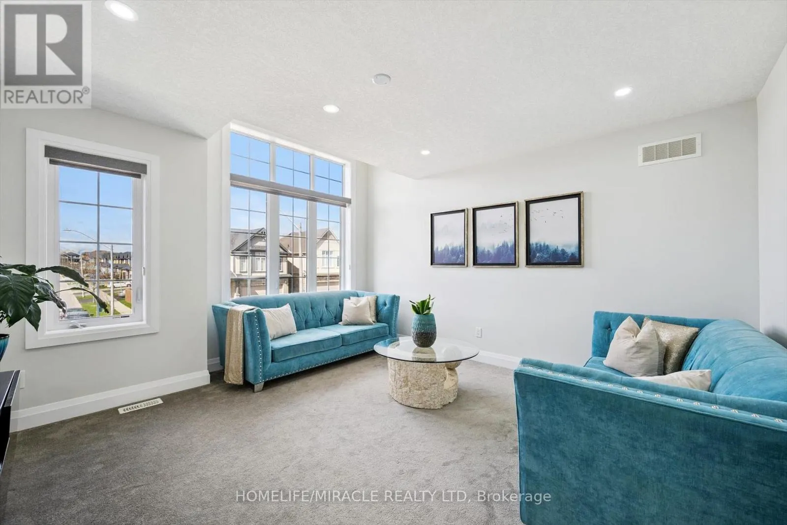 736 WOOD LILY STREET
