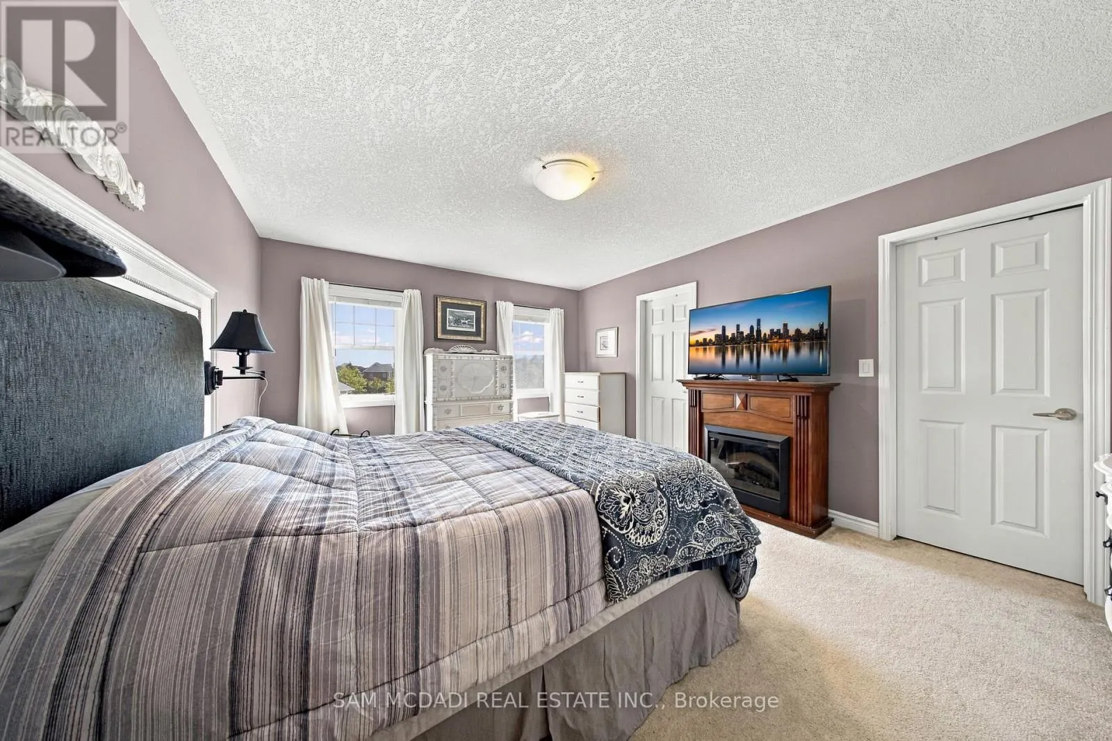 8 CELANO DRIVE