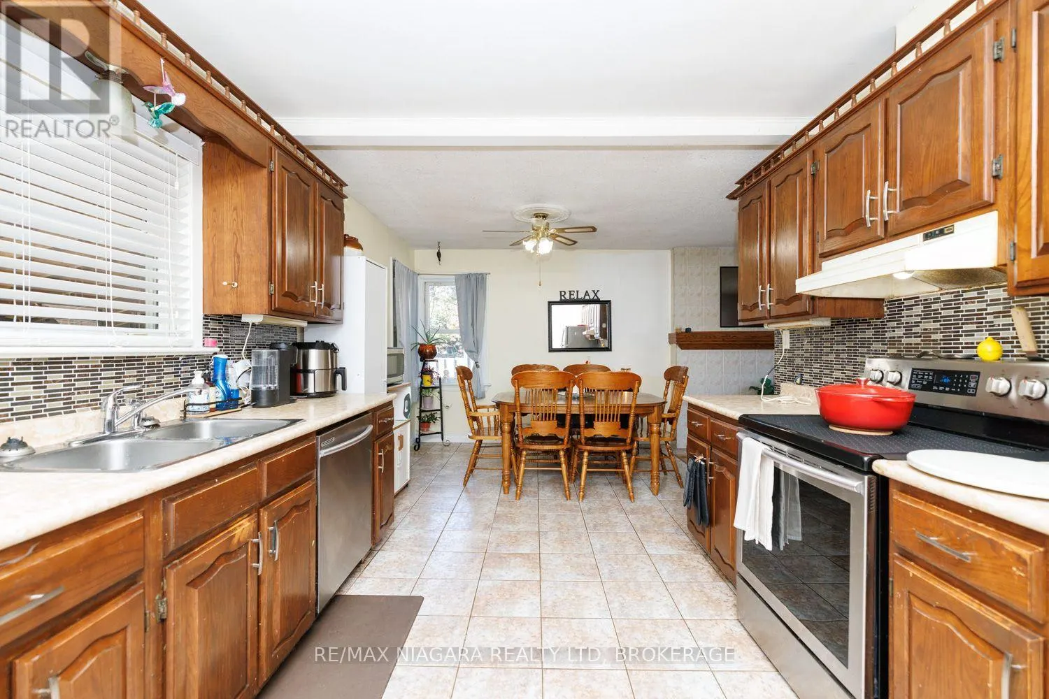 6424 CORWIN CRESCENT