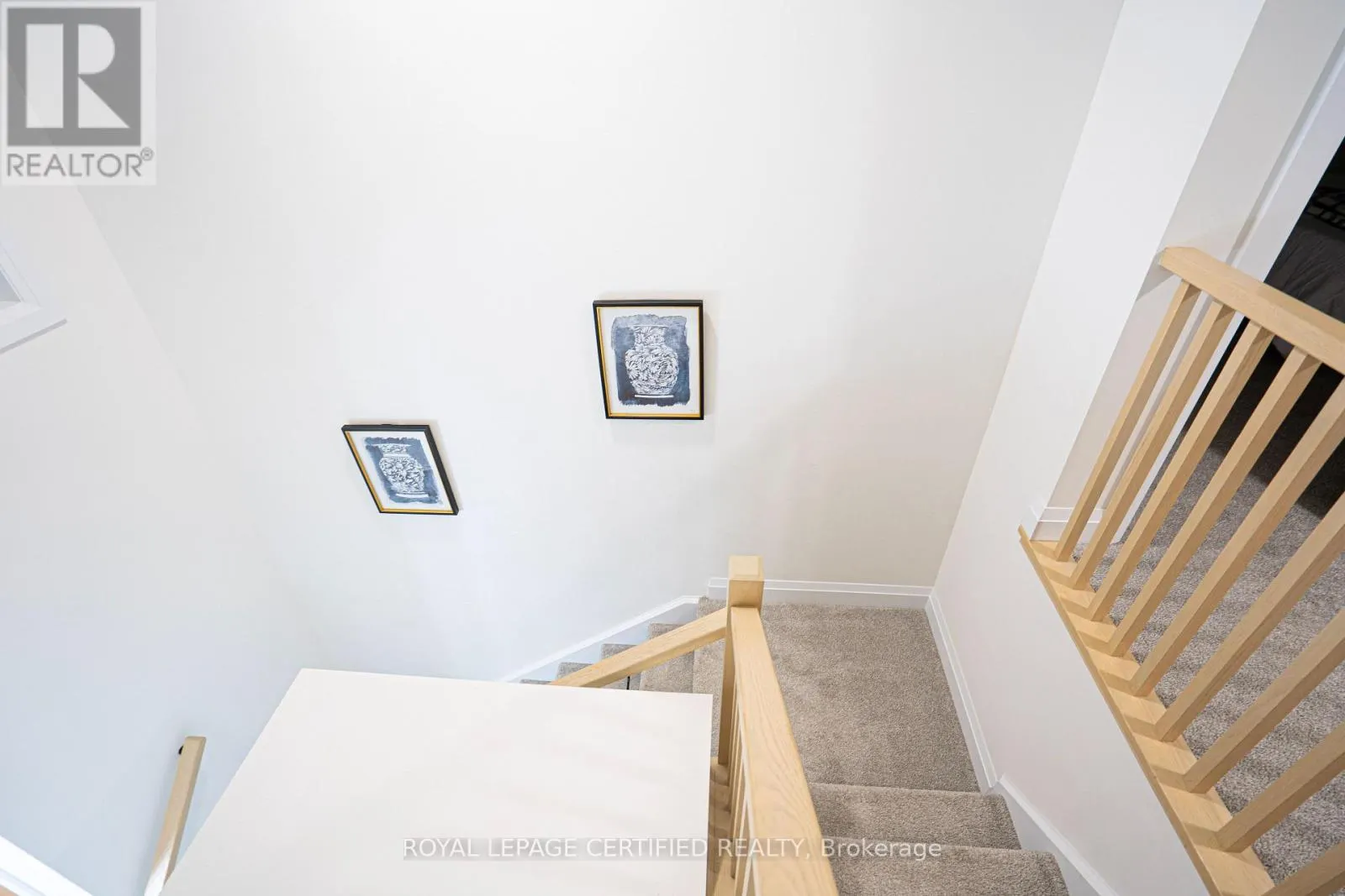 10 - 242 MOUNT PLEASANT STREET
