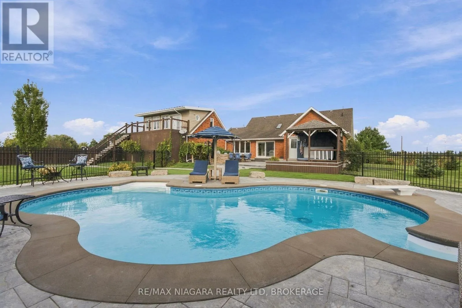 551 DARBY ROAD
