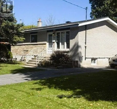 418 BELLEVUE CRESCENT