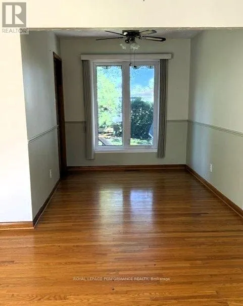 418 BELLEVUE CRESCENT