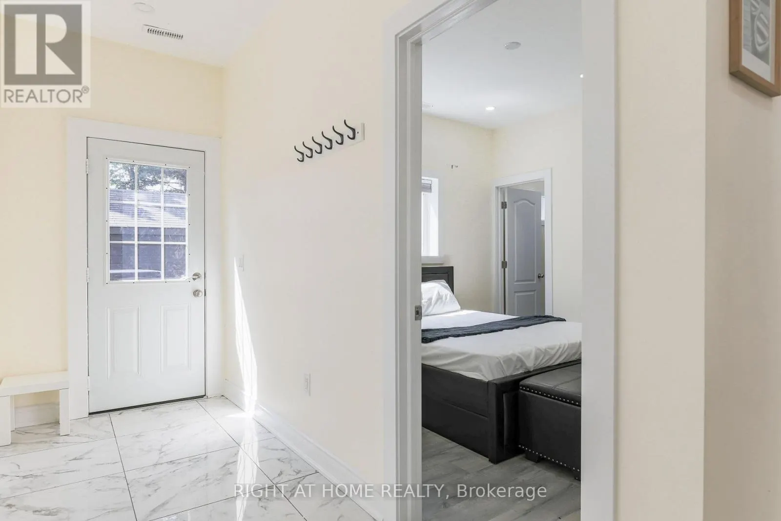21 SHIRLEY ANNE DRIVE S