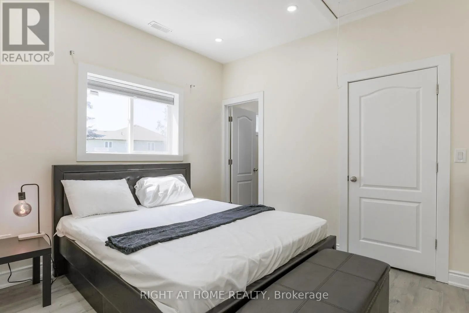 21 SHIRLEY ANNE DRIVE S