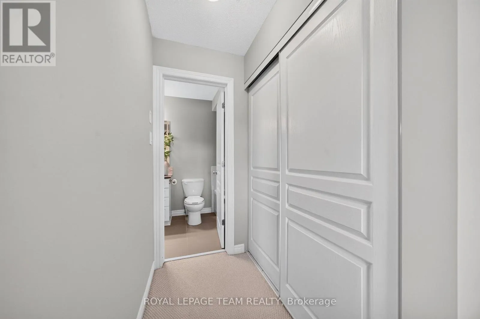 246 LEATHER LEAF TERRACE