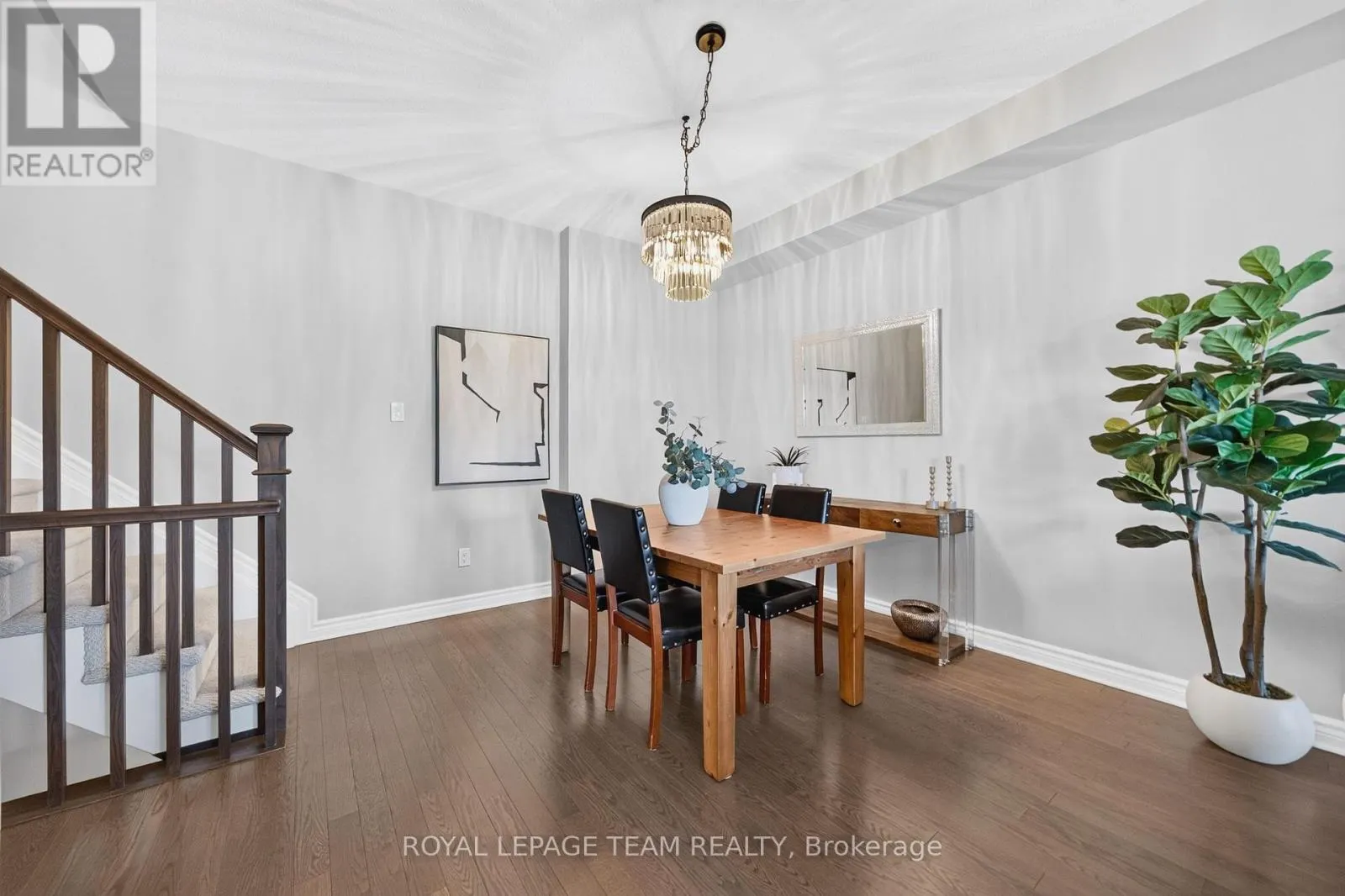 246 LEATHER LEAF TERRACE