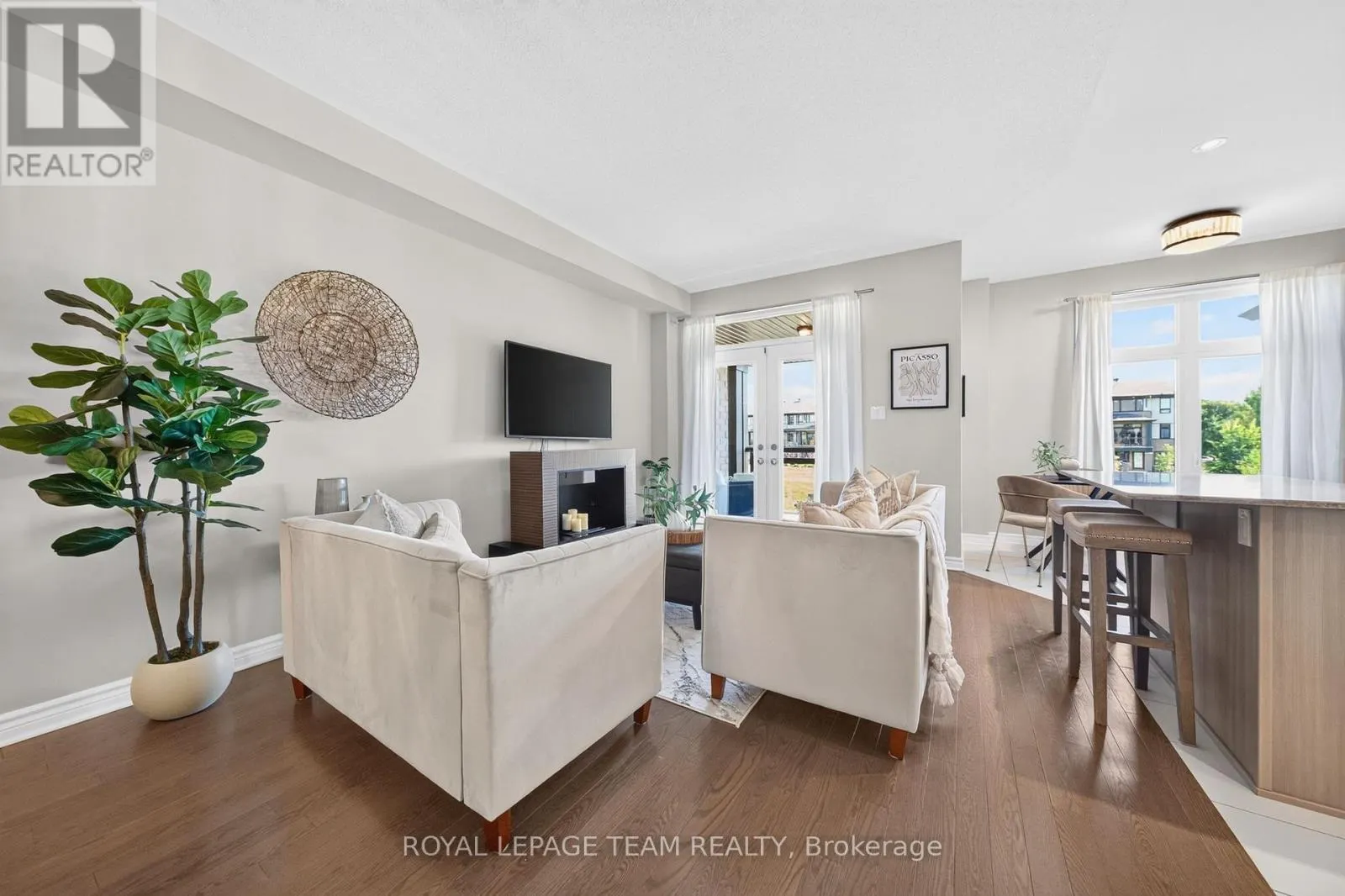 246 LEATHER LEAF TERRACE