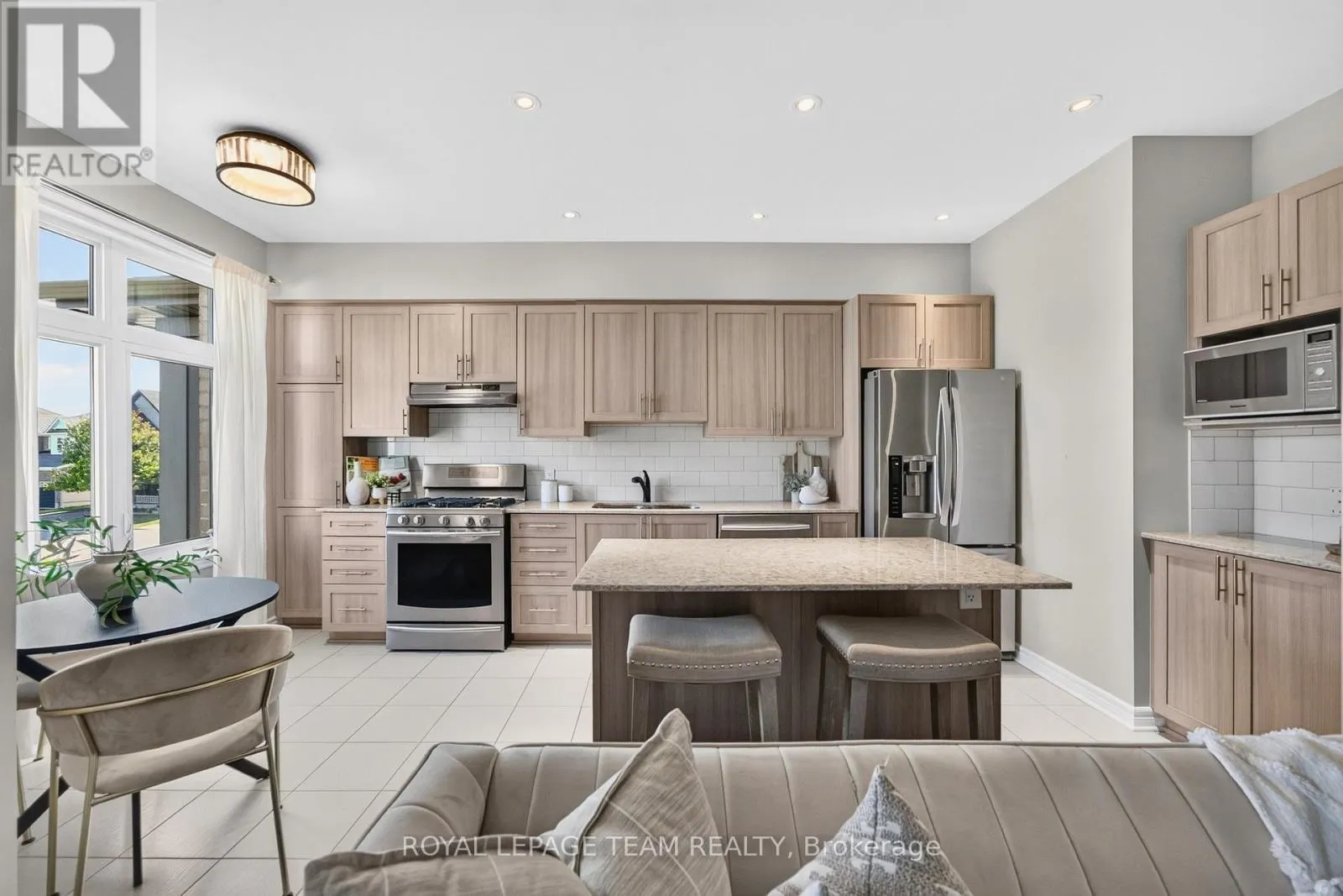 246 LEATHER LEAF TERRACE