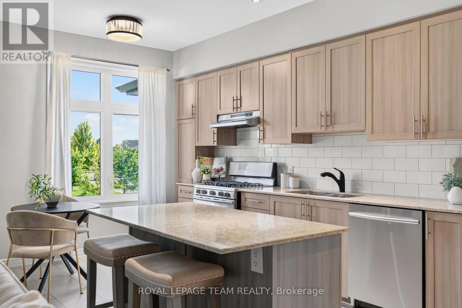 246 LEATHER LEAF TERRACE