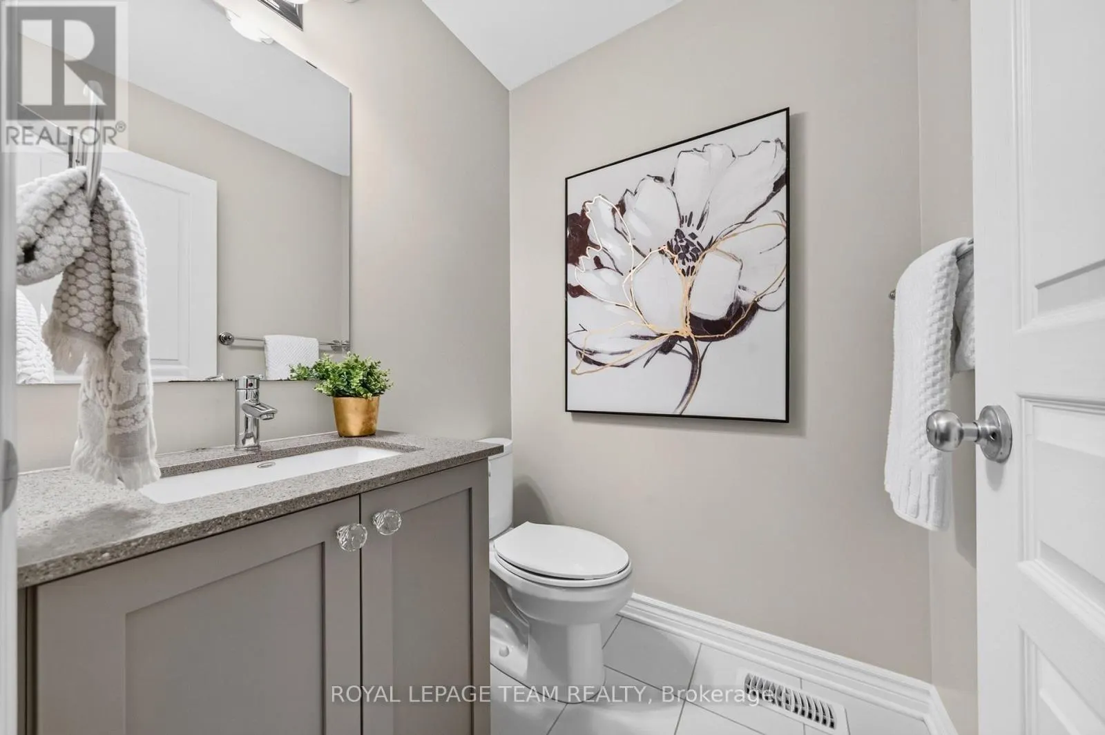 246 LEATHER LEAF TERRACE