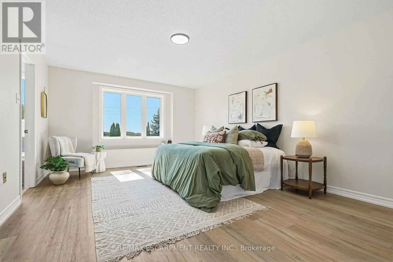 257 SOUTHBROOK DRIVE