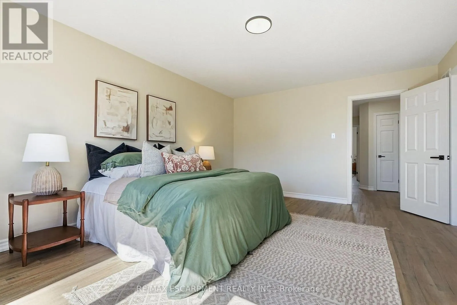 257 SOUTHBROOK DRIVE