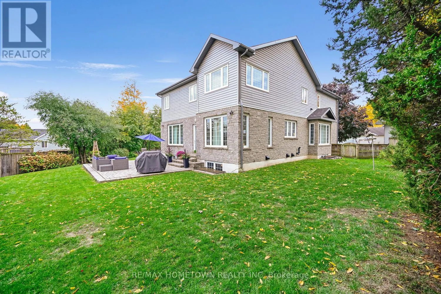 1337 CUTHBERTSON AVENUE