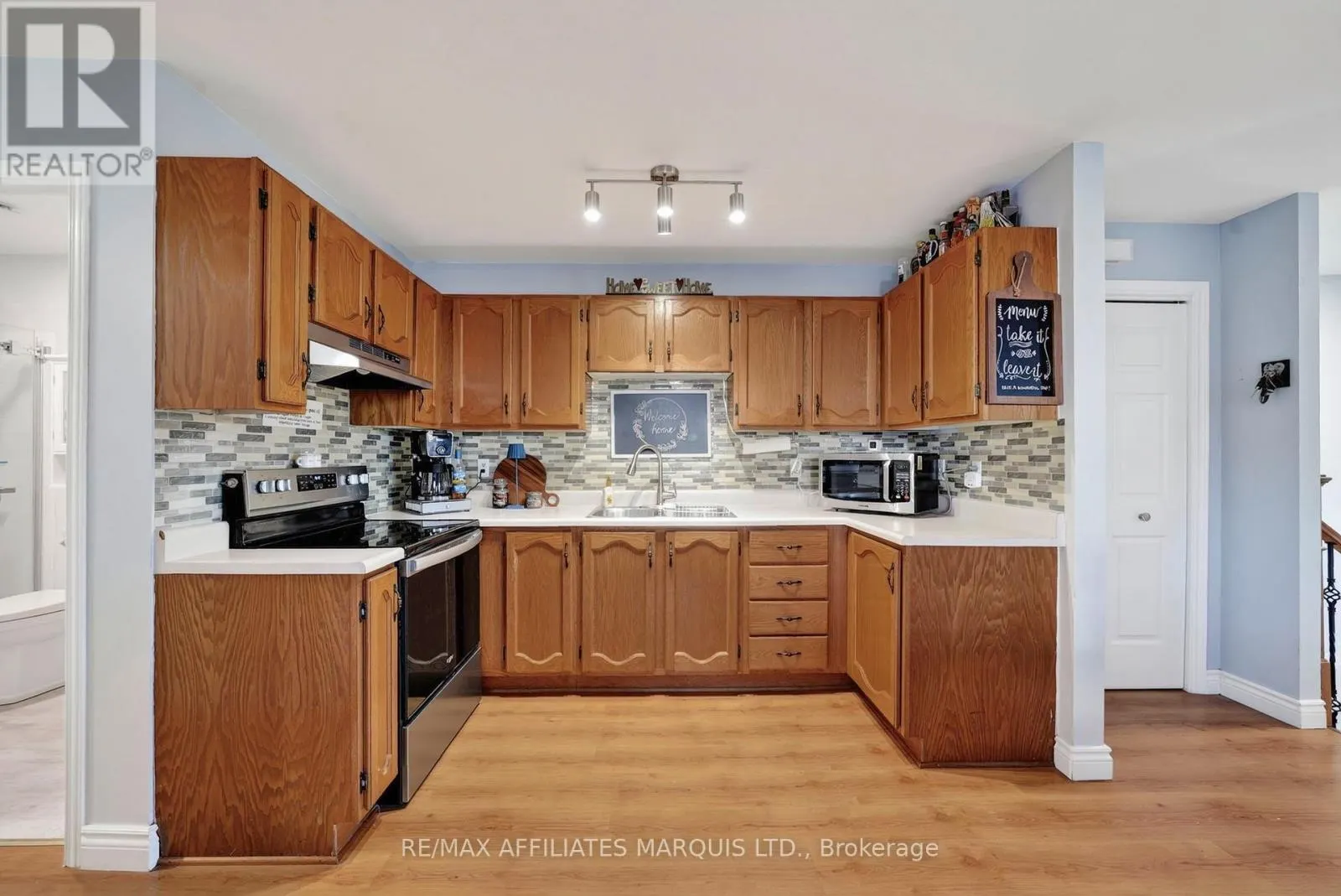 1739 BRANCH DRIVE