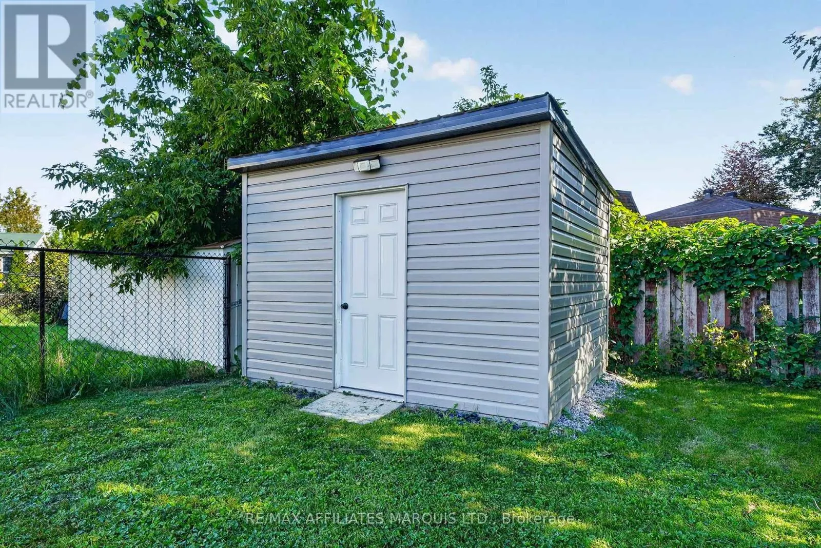 1739 BRANCH DRIVE